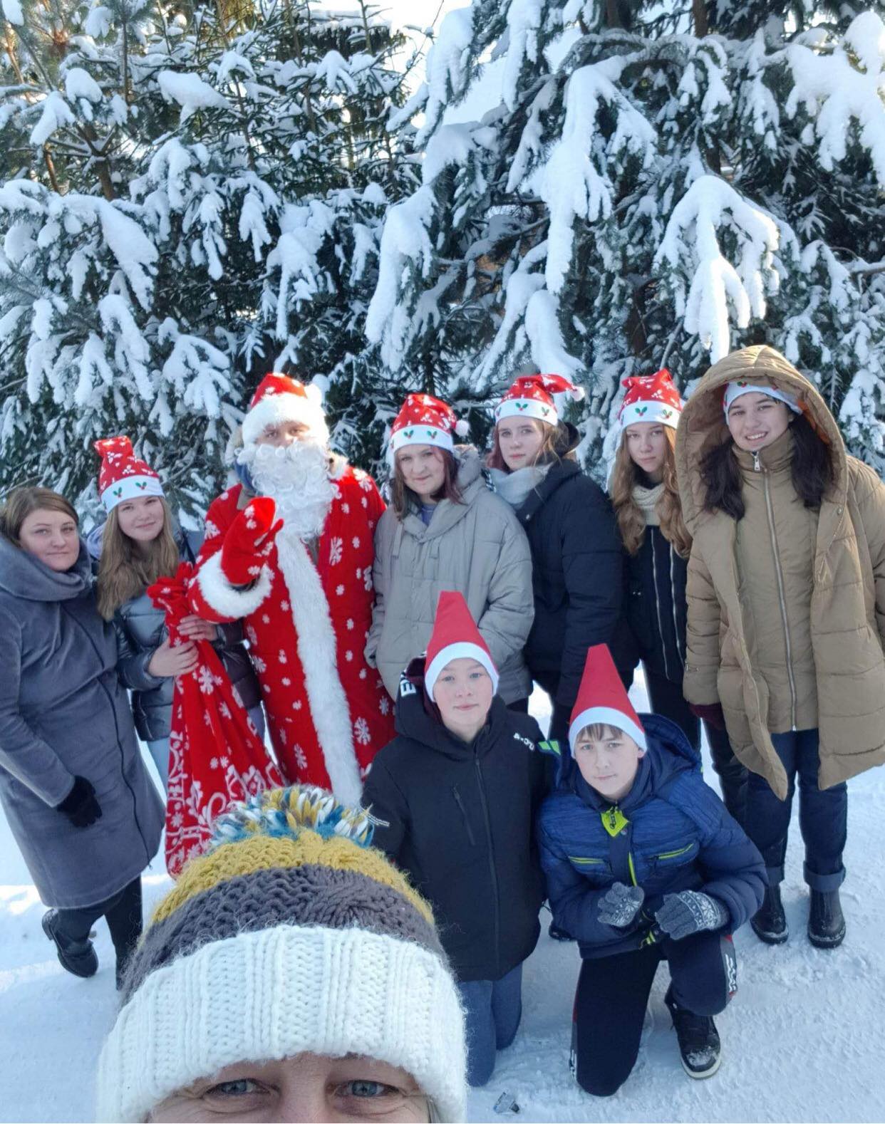 Ukmergės Pašilės progimnazijos mokinių gerumo akcija „Šv. Kalėdų belaukiant...“